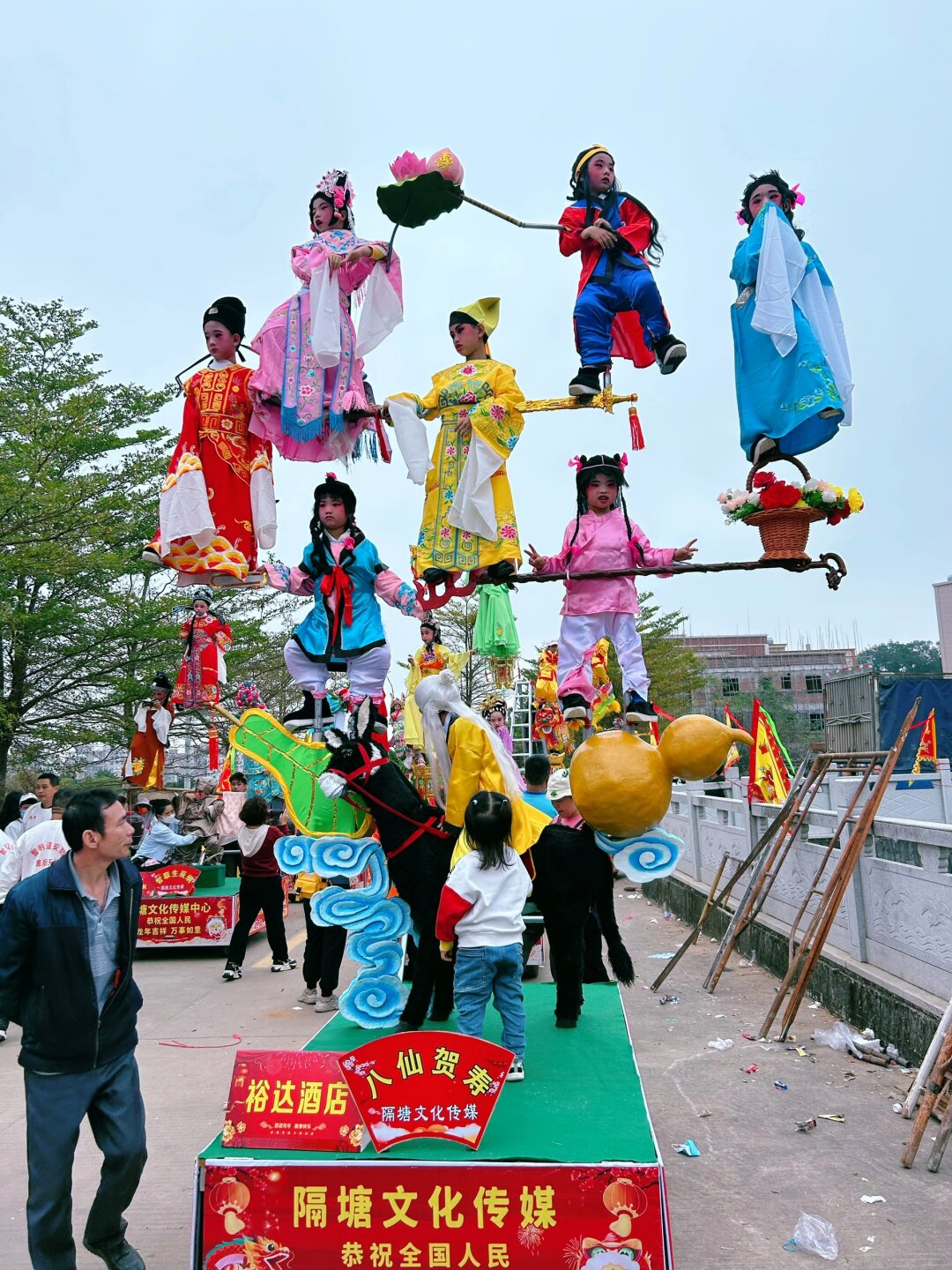 精巧技艺展现，打动无数观众