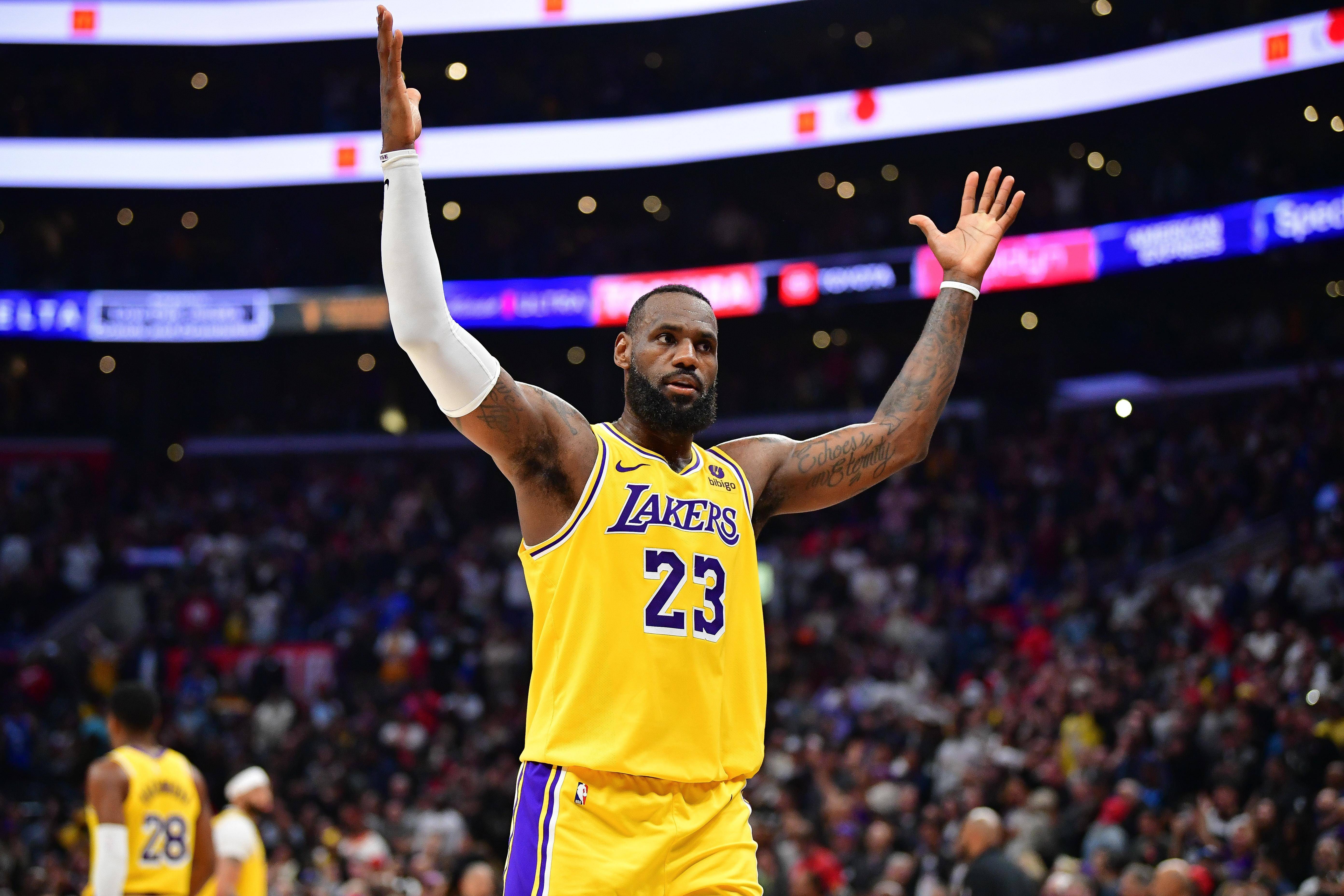 NBA总决赛即将上演，球迷期待
